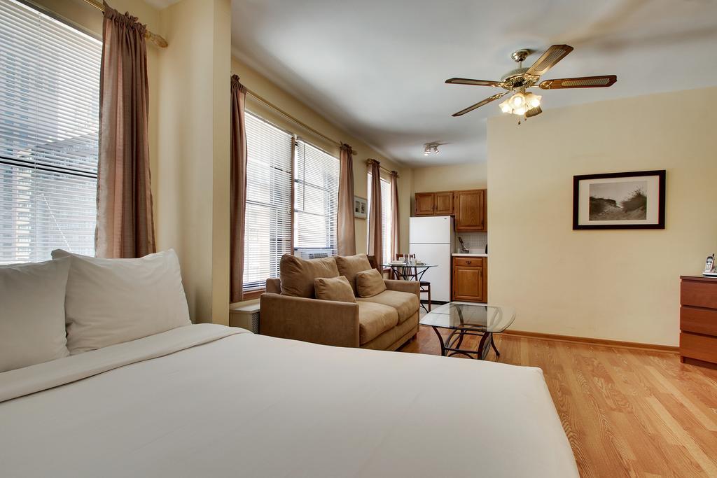 Dewitt Hotel And Suites Σικάγο Δωμάτιο φωτογραφία