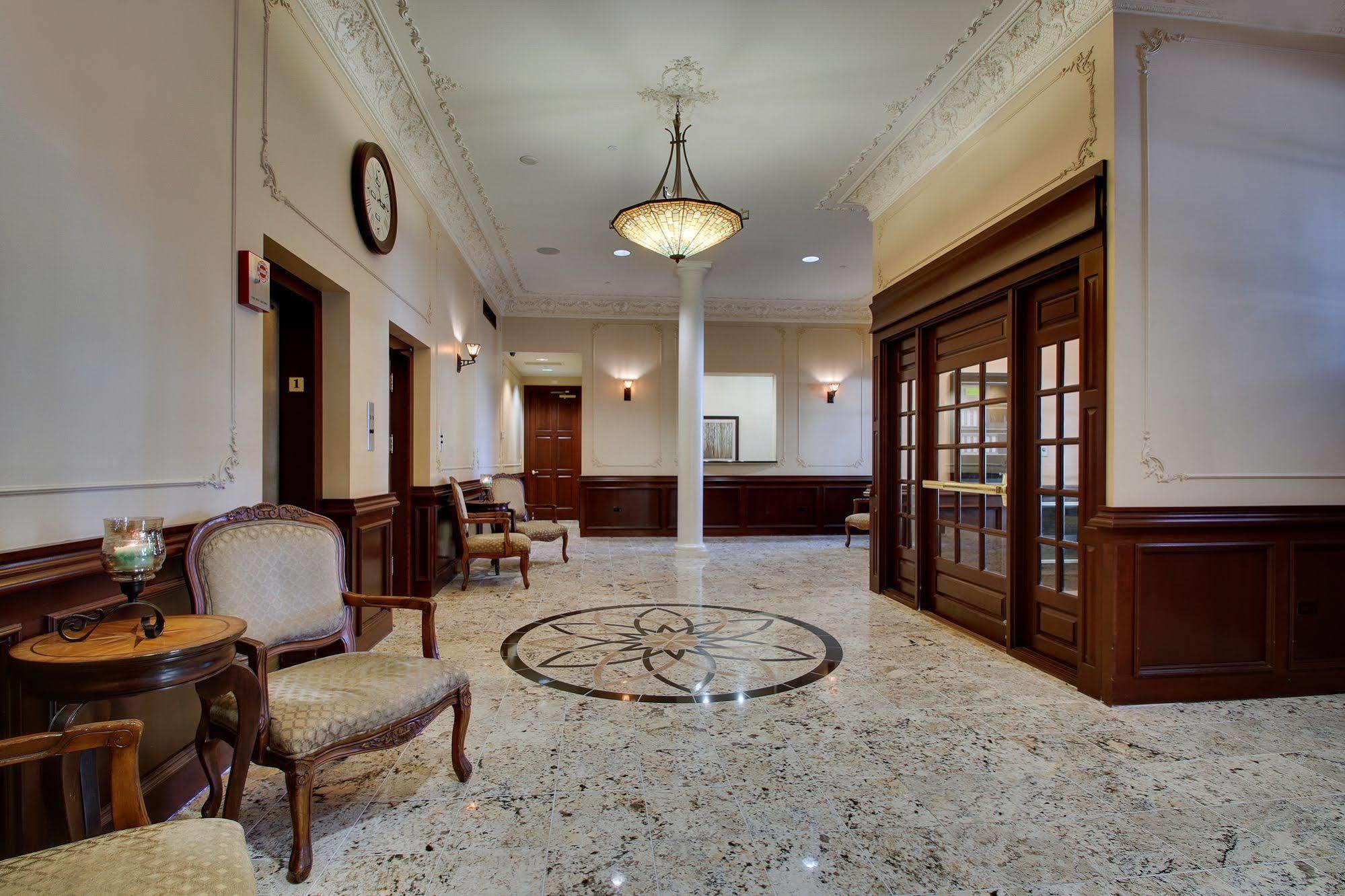 Dewitt Hotel And Suites Σικάγο Εξωτερικό φωτογραφία